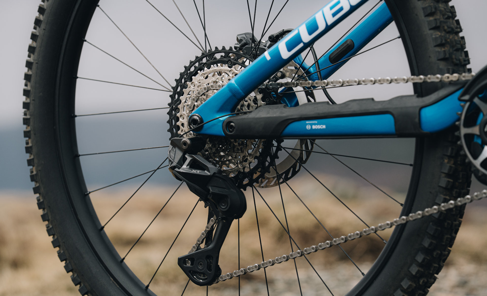 Stereo Hybrid ONE44 HPC AT