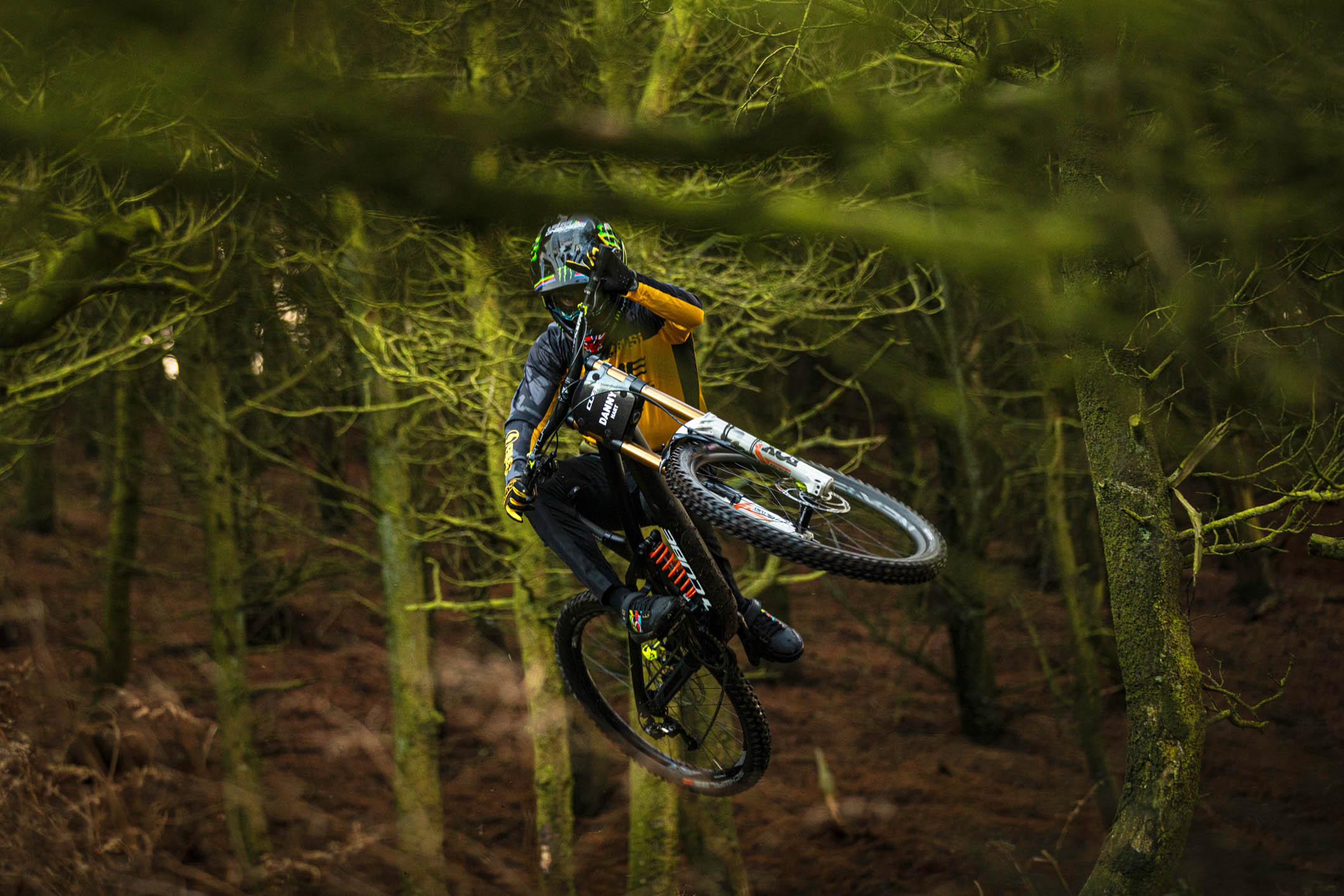 Danny Hart au guidon de son nouveau  CUBE Two15.