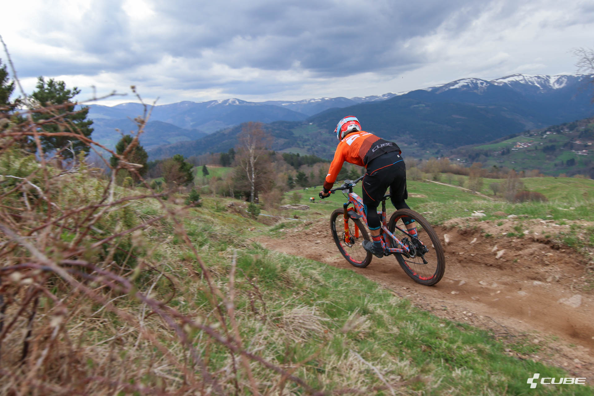 Gusti Wildhaber à l'attaque !