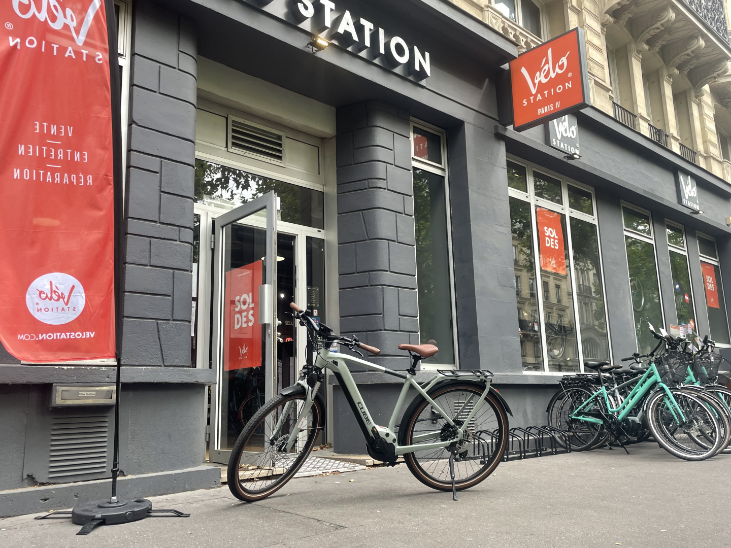 Velo Station Paris 4