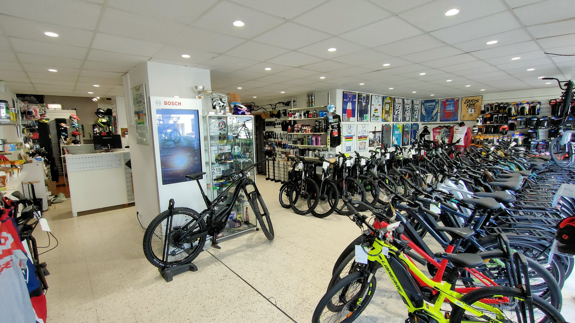 Photo du magasin LA ROUE LIBRE CAGNES