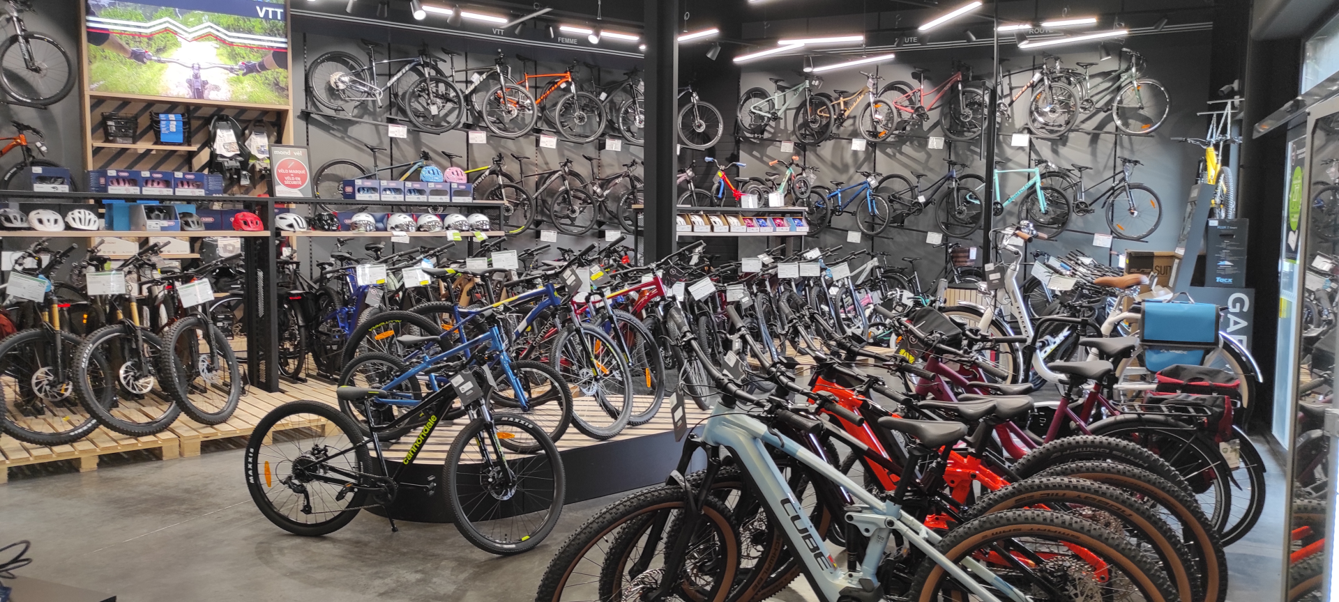 Photo du magasin MONDOVELO RIOM