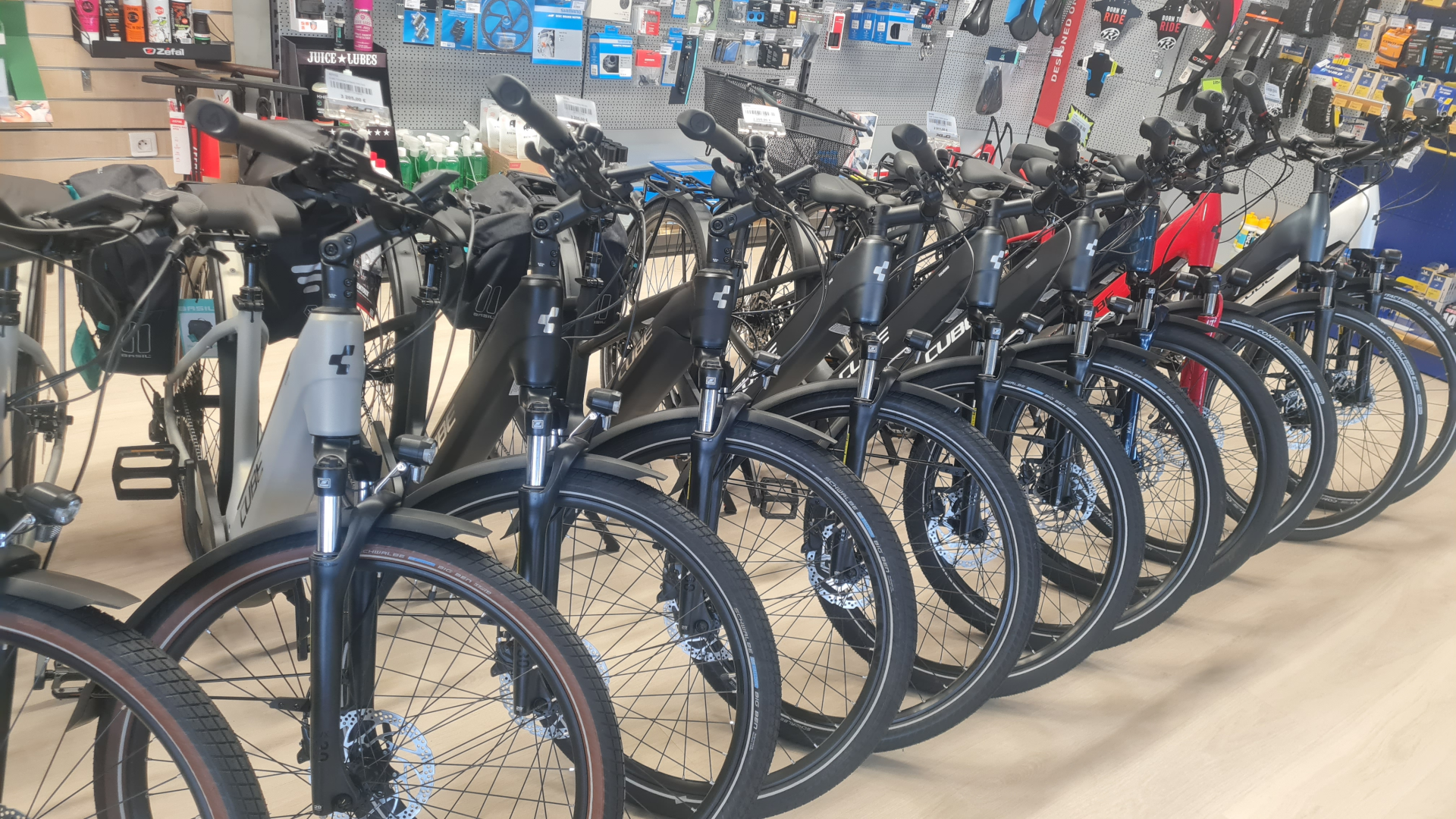 Photo du magasin CYCLES PORTET.FR