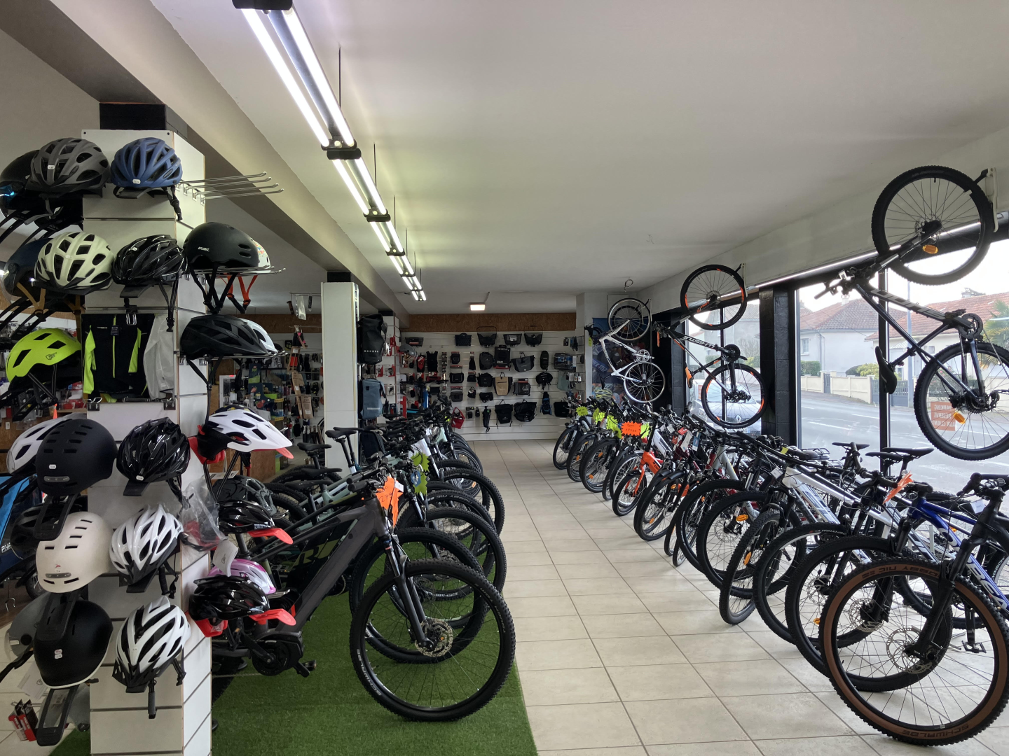 Photo du magasin VELO GATINE