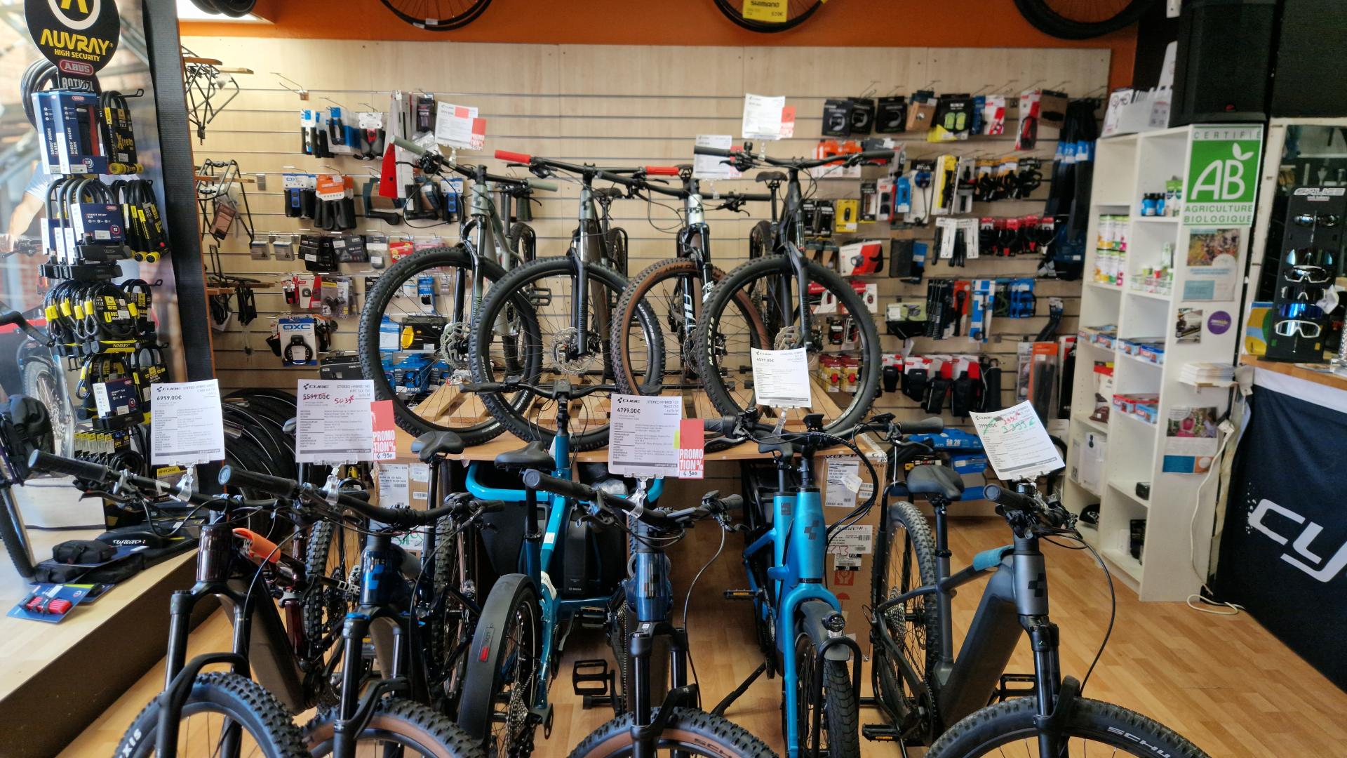 Photo du magasin CYCLEXPERTS LYON