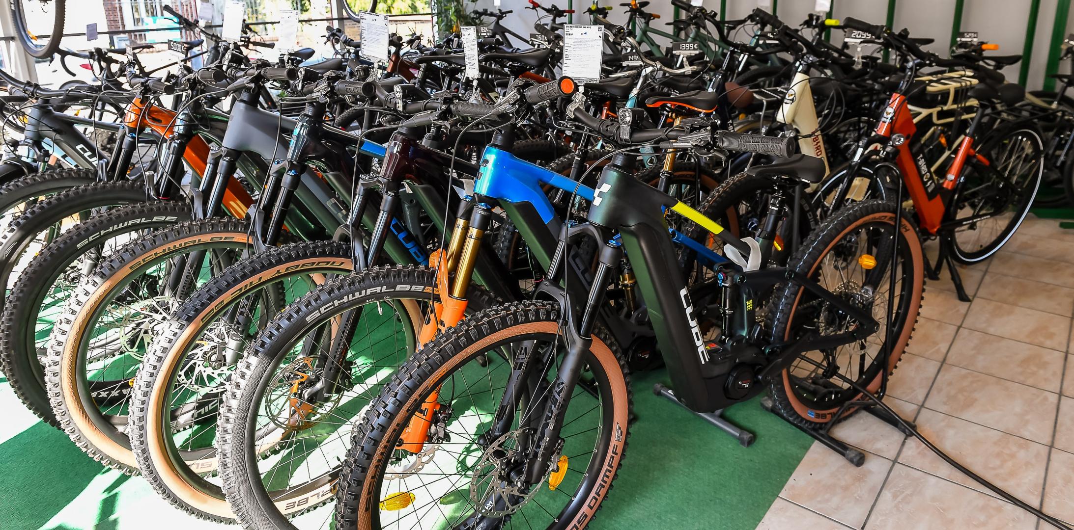 Photo du magasin AUX JOLY CYCLES