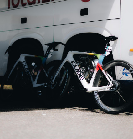Tout savoir sur les vélos CUBE du Team TotalEnergies