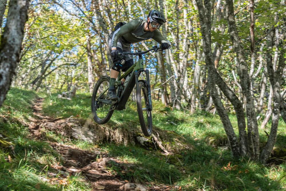 CUBE Stereo Hybrid 160 HPC TM - L’Enduriste à tout faire !